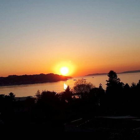 Apartamento Con Terraza Y Vistas Al Mar Daire Bueu Dış mekan fotoğraf
